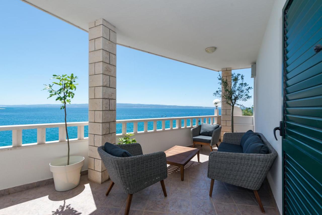 Beachfront Apartments Split Exterior photo